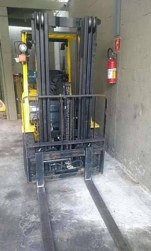 Aluguel de empilhadeira com operador Aluguel de empilhadeira com operador